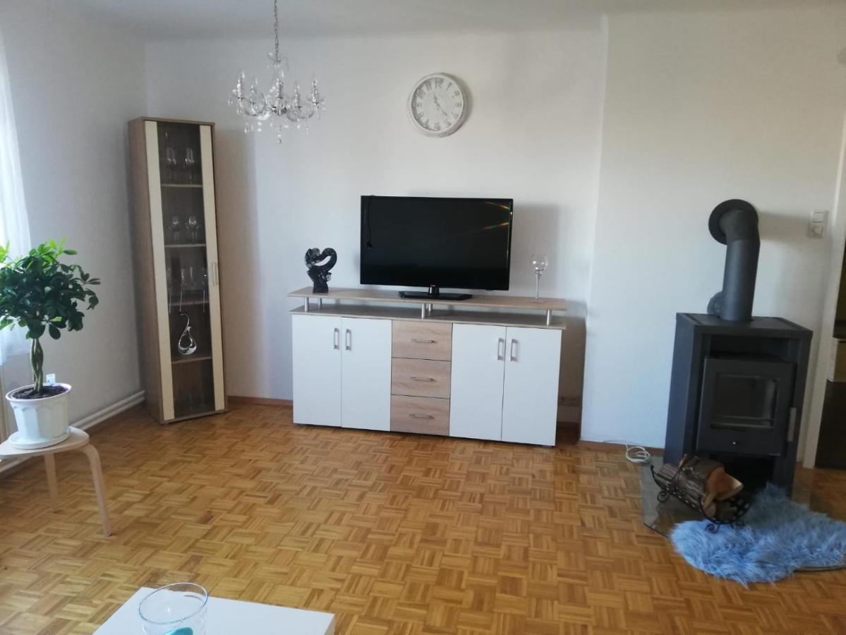 Apartment Graz Lustbuhel Bagian luar foto